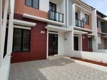 Rumah cluster baru 2 lantai murah dekat Cibubur di Ciangsana Bogor