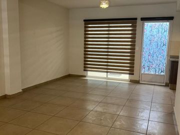 CASA EN VENTA EN LAS AMERICAS ECATEPEC, EN EL FRACCIONAMIENTO LAS AMERICAS III (MONTICULO)