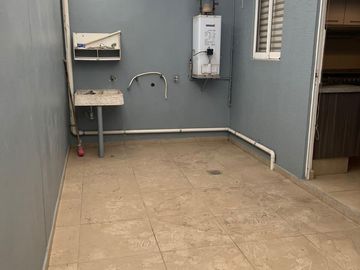 CASA EN VENTA EN LAS AMERICAS ECATEPEC, EN EL FRACCIONAMIENTO LAS AMERICAS III (MONTICULO)