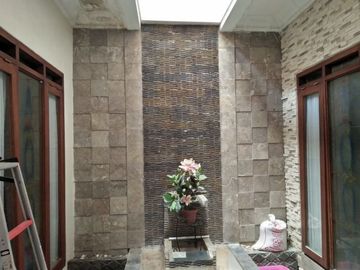 Rumah puri dago Harga 1.8 M Dekat ke Kawasan Arcamanik, ANTAPANI, cisaranten dan Soekarno Hatta