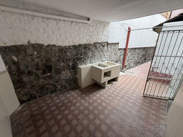 casa en arriendo en miraflores. Cod A4364