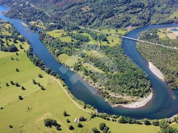 Parcela en Venta en Lago Ranco Rio Calcurrupe