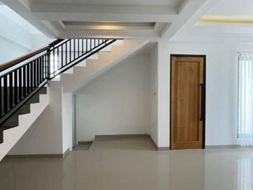Rumah Baru Murah Strategis Dekat Stadion Maguwo Yogyakarta