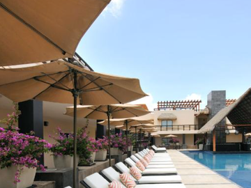 Condominio de lujo con alberca privada en Playa Mamita's