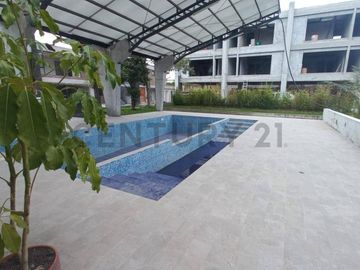 CASA DE VENTA POR ESTRENAR TUMBACO