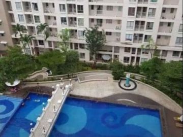 Apt. East Coast tower Amethys Lt. 5 View jembatan suramadu, Furnish