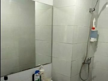 Apt. East Coast tower Amethys Lt. 5 View jembatan suramadu, Furnish