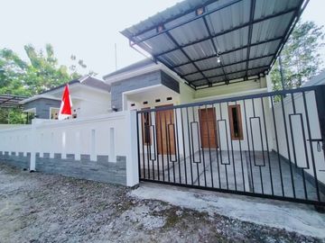 Info Rumah 2 Unit Area Klidon, Siap Huni