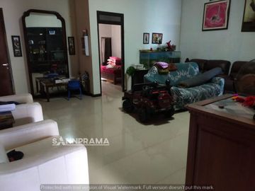 Melda Rumah 1,5 Lantai Tanah Luas Depok