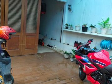 Melda Rumah 1,5 Lantai Tanah Luas Depok