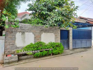 Melda Rumah 1,5 Lantai Tanah Luas Depok