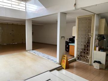 dijual rumah klasik pusat kota murah kartini Bandung