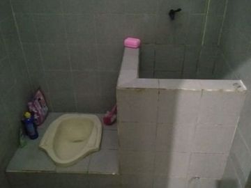 Di jual rumah kost ketintang timur dekat kampus UNESA, surabaya
