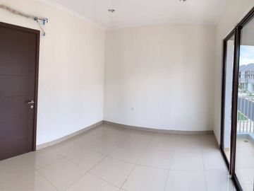 Rumah Baru Minimalis di Summarecon Chyntia Bandung