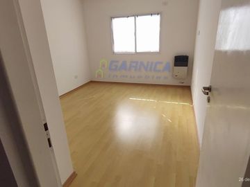 Duplex a Estrenar Ituzaingo Norte.
