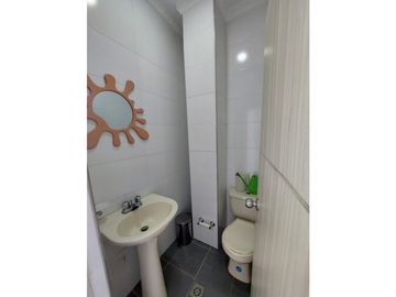 VENTA DE CASA DE DOS NIVELES EN LA CASTELLANA DE MONTERIA