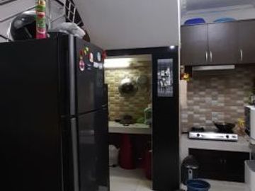 Minimalis Kualitas Premium Full Furnish 3 Lantai Di Cimahi