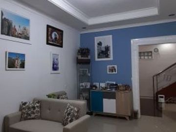 Minimalis Kualitas Premium Full Furnish 3 Lantai Di Cimahi