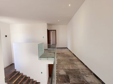 Casa en VENTA cochera 3 autos, alberca FRACC playas del conchal