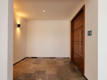 Casa en VENTA cochera 3 autos, alberca FRACC playas del conchal