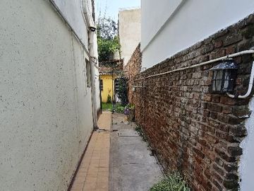 Departamento Tipo Casa en venta en Lanus Oeste