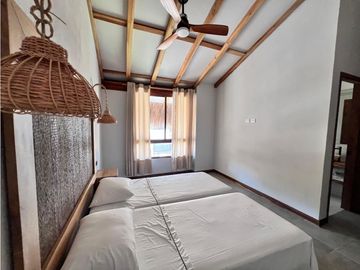 VENDO CASA DE PLAYA EN SANTA MARTA- MENDIHUACA- PROJECTO FRENTE AL MAR
