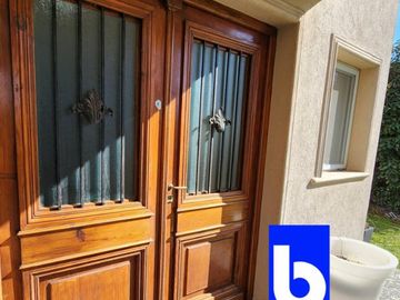 Excelente casa en El Nacional  Ubicada  Lindero a la cancha de Golf primer barrio consolidado y cercano. Los Escritores