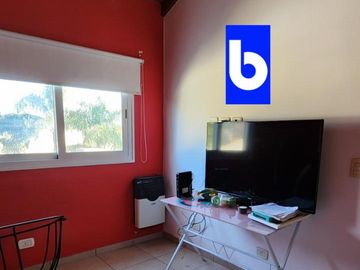 Excelente casa en El Nacional  Ubicada  Lindero a la cancha de Golf primer barrio consolidado y cercano. Los Escritores