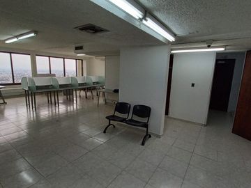 oficina en arriendo en versalles. Cod A9191215