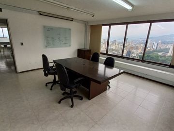 oficina en arriendo en versalles. Cod A9191215