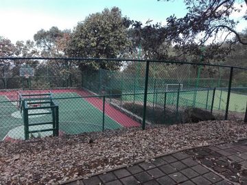 Rustica casa en Reserva de los Encinos
