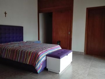 Rustica casa en Reserva de los Encinos