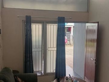 Tinaag Rumah Cantik Dalam Perumahan Kota Cibinong