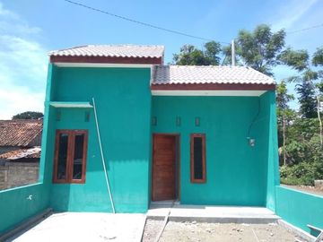 Hunian Murah Minimalis Cluster Lodiran Karta
