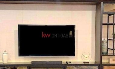 Ultra-Luxury 3BR Condo for Sale in Horizon Homes at Shangri-La at The Fort