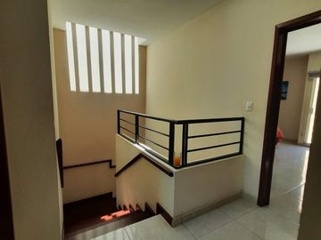 Se vende casa en club de golf