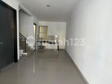 Disewakan Rumah Pik2