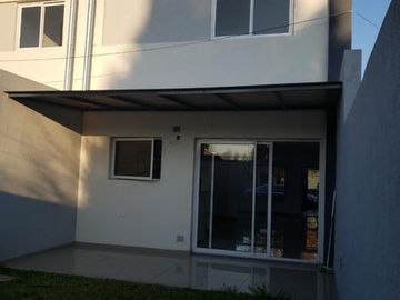 Venta Duplex ph ituzaingo norte