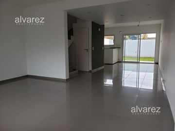 Venta Duplex ph ituzaingo norte