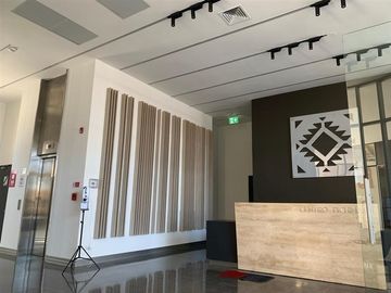 Arrendamos Excelente Box Medico en Centro Pichimapu, Talca