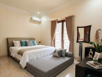 Dijual Cepat Rumah Hook Dengan 2 Lt Lokasi Strategis Di Rempoa