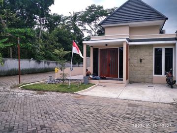 Rumah murah di sekitarnya, 3 menit ke Kampus Unika BSB Mijen