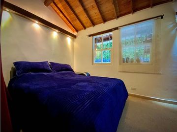 Casa Campestre con Quebrada Independiente Llanogrande