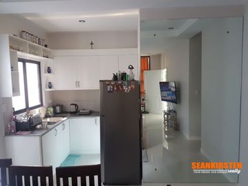 Elegant Contemporary House for Sale in Golden Glow Village