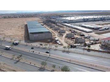 Bodega Clase A con Andén individual para trailer. Ciudad Juárez