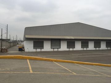 VIA DAULE, SECTOR PERIMETRAL SE VENDE O ALQUILA BODEGA DE 13000 M2 CON