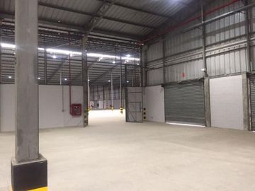 VIA DAULE, SECTOR PERIMETRAL SE VENDE O ALQUILA BODEGA DE 13000 M2 CON