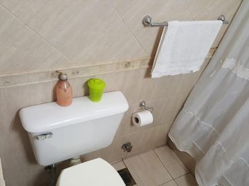 Venta de excelente PH en CASTELAR NORTE, sobre calle Florencio Sanchez al 2000