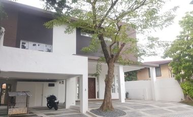 FOR SALE: 8BR House and Lot in Blueridge Subdivision, Quezon City