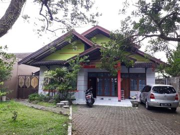 Lokasi di komp Perumahan belakang Setra Duta, dekat Akademi Gizi